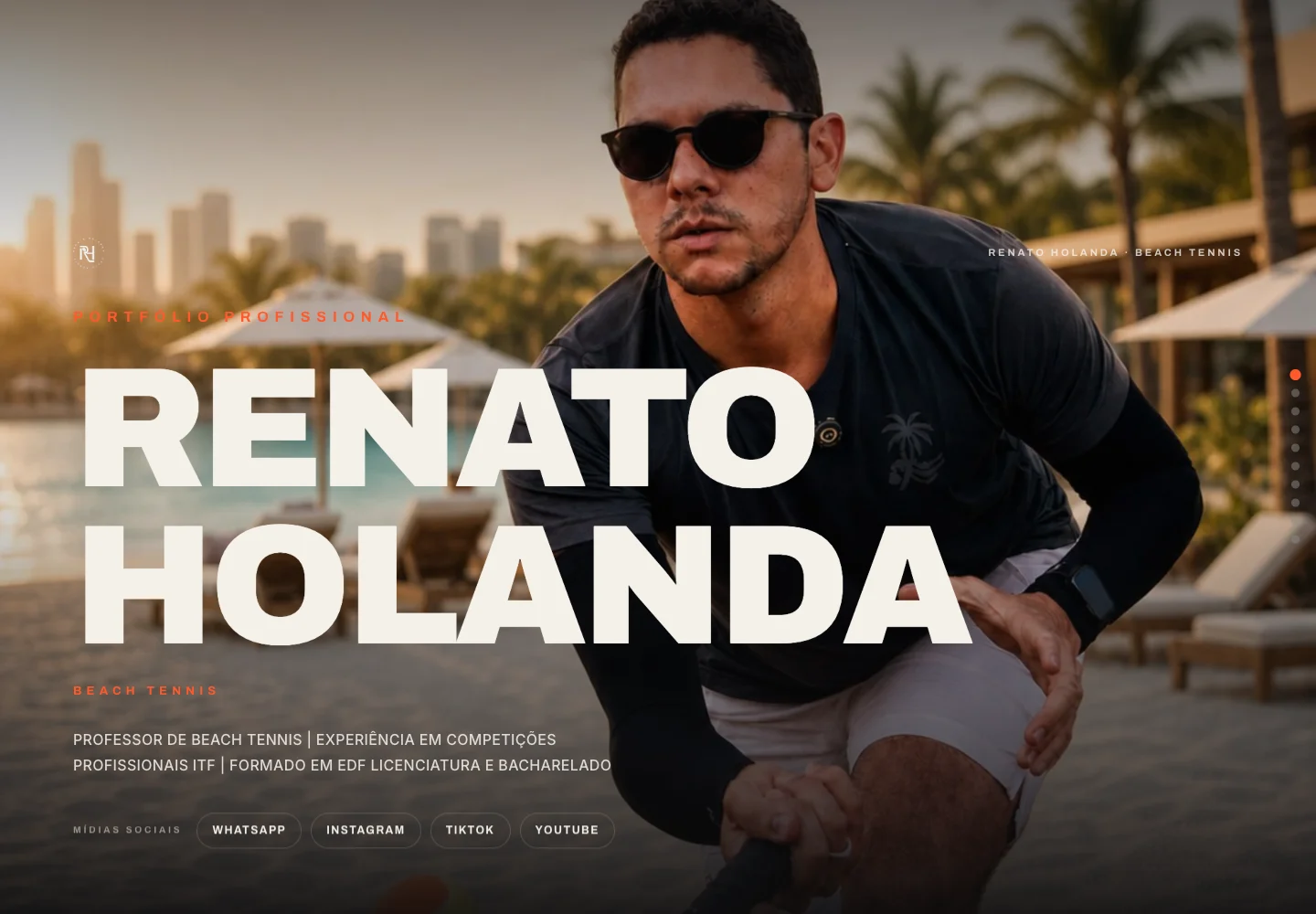 Página inicial do site de Renato Holanda, com fotografia de Beach Tennis e apresentação profissional.